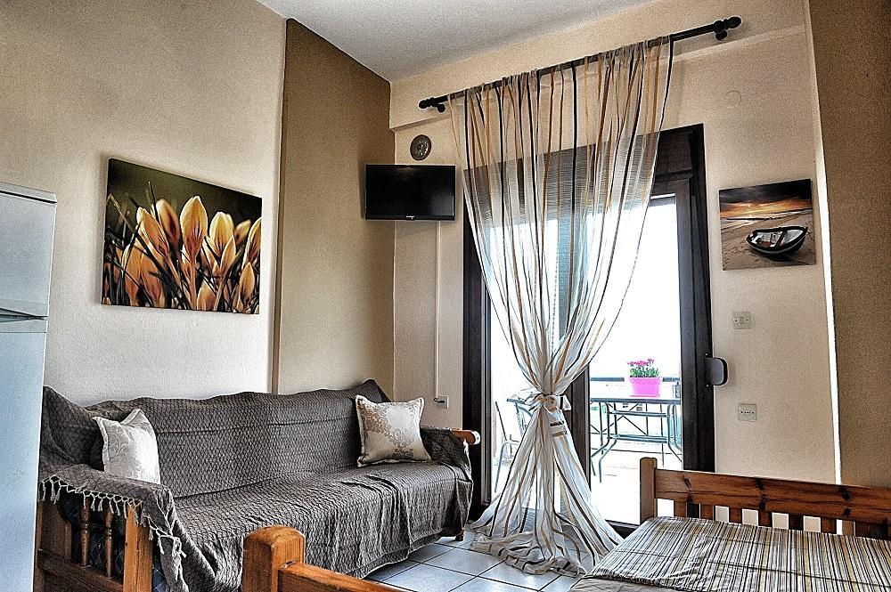 Palm Tree Apartments Psakoudia Eksteriør billede